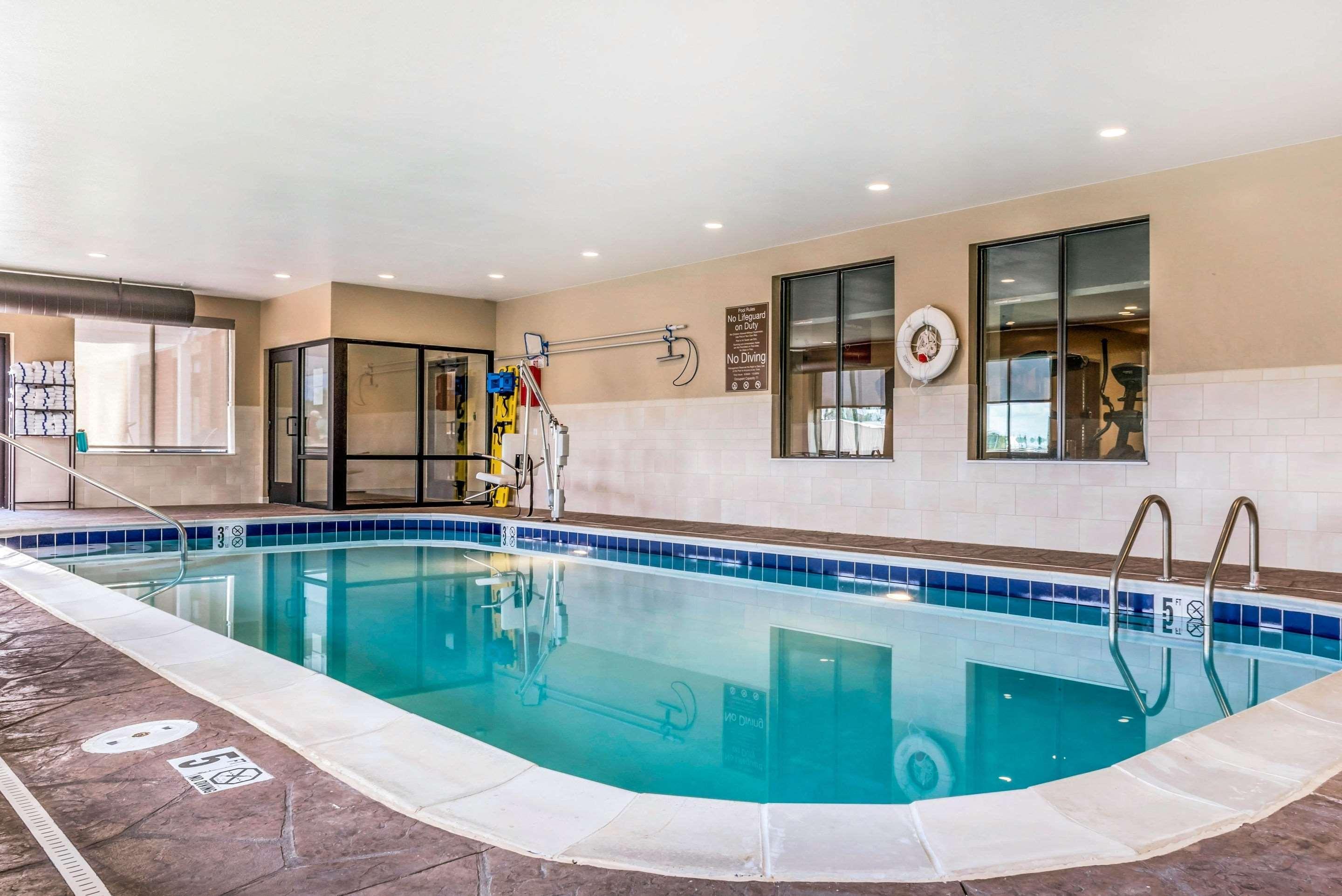 Comfort Suites Florence - Cincinnati South Exteriör bild