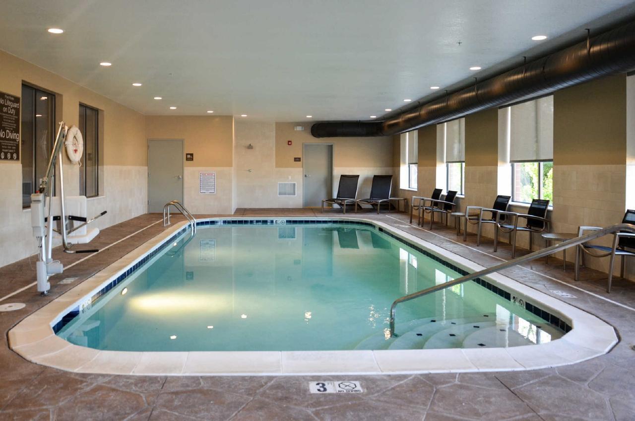 Comfort Suites Florence - Cincinnati South Exteriör bild